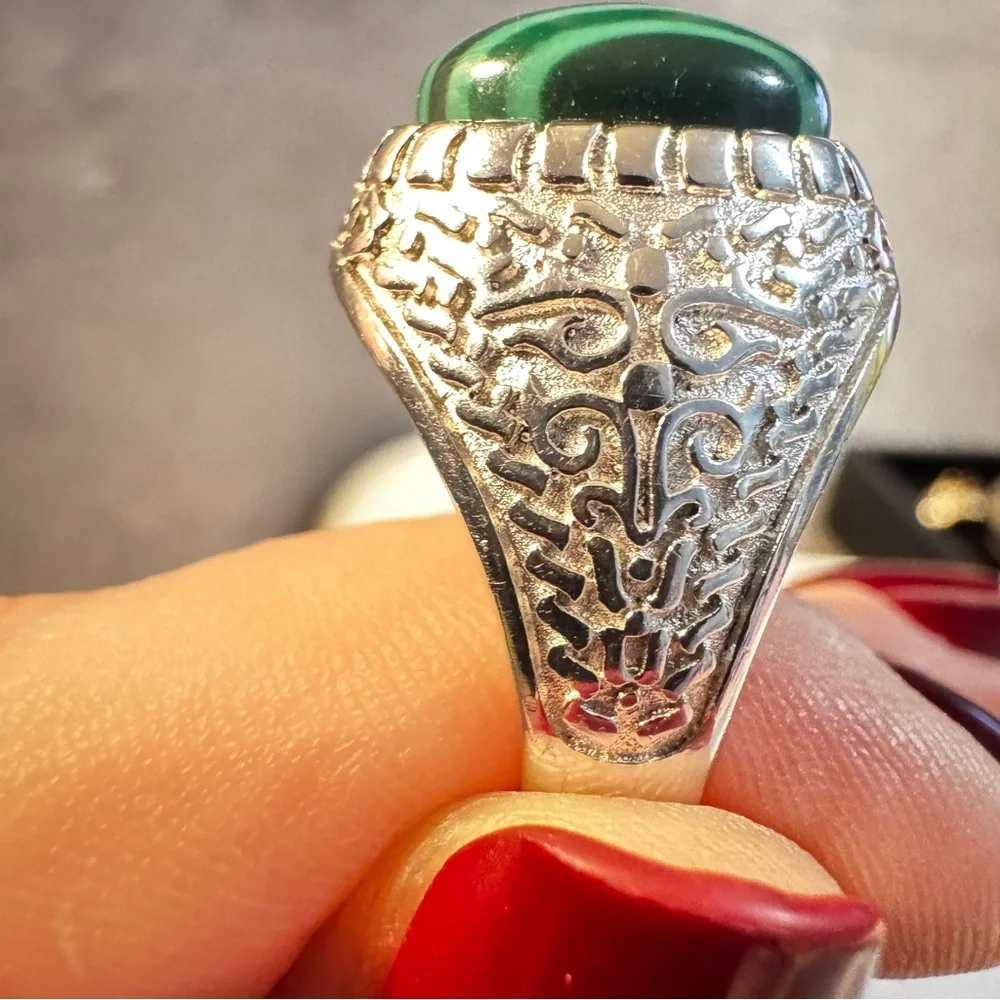 Vintage Style Faux Malachite Silver Tone Statement Ring Sz 7 Green Striped Oval